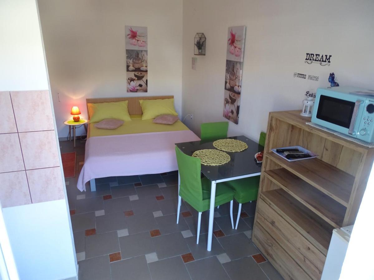 Apartments Sime Dinjiška Dış mekan fotoğraf