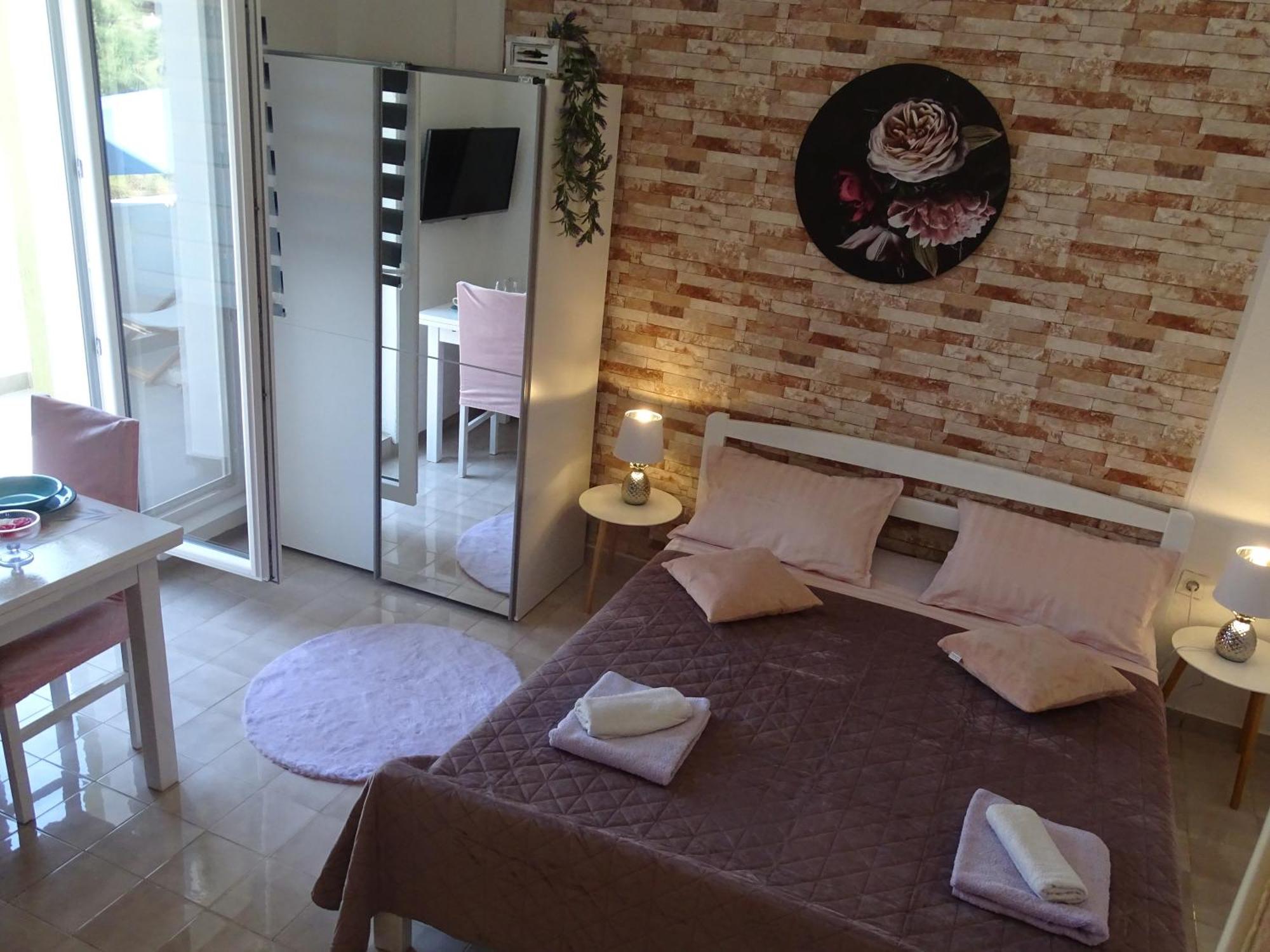 Apartments Sime Dinjiška Dış mekan fotoğraf